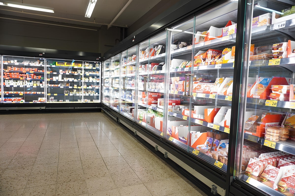Retail Grocery Cabinets